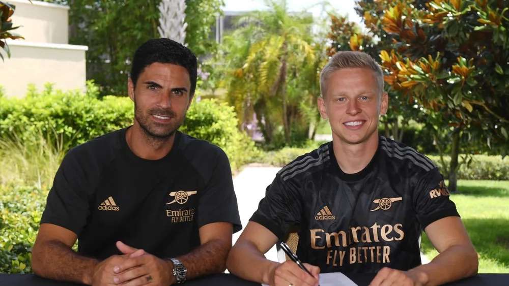 球队的中场 球队的中场